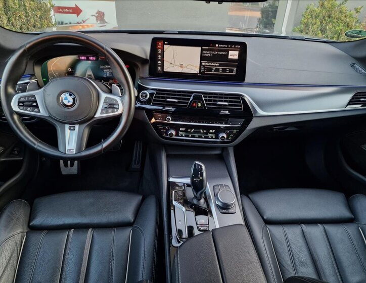 BMW Řada 5 24