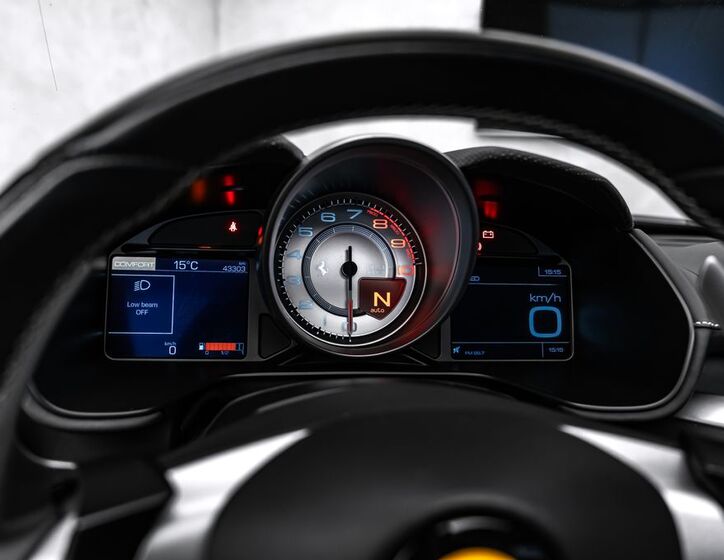 Ferrari Portofino 31