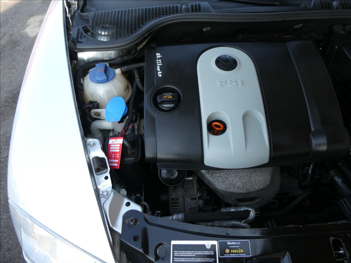 Škoda Octavia Sedan / Limuzína 1,6 l 85 kw