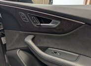 Audi Q8 Hatchback 3,0 l 250 kw