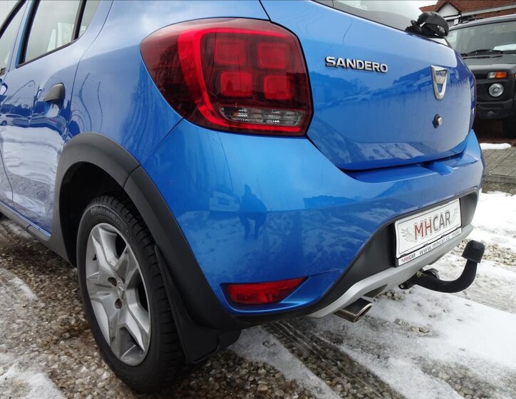 Dacia Sandero Hatchback 898,0 66 kw