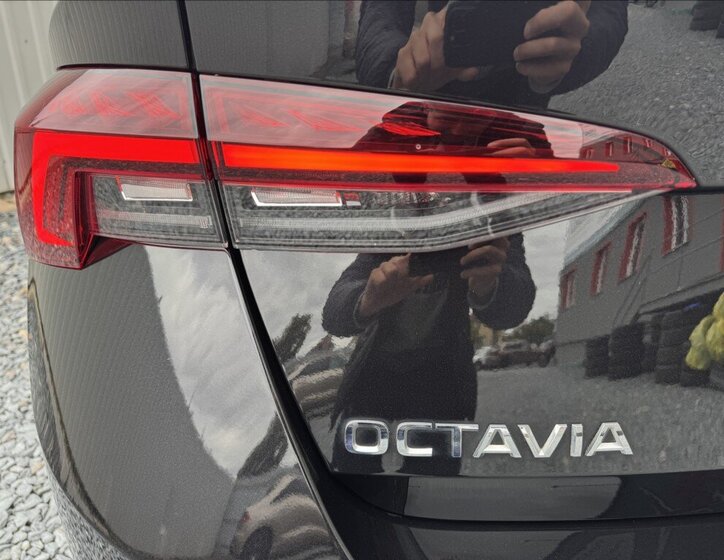 Škoda Octavia 16