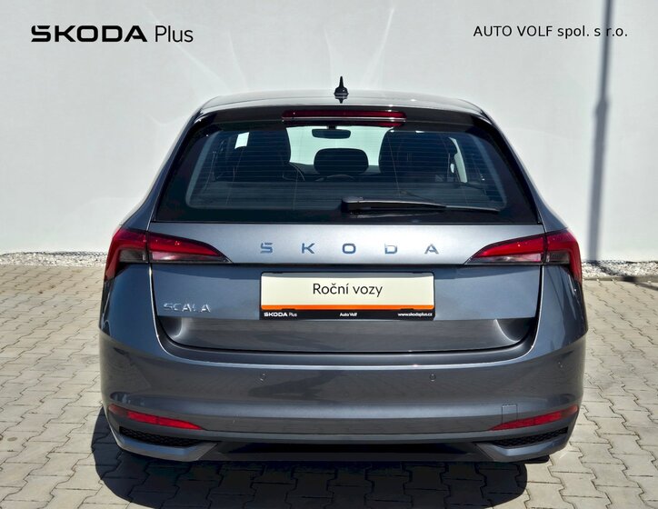 Škoda Scala 10
