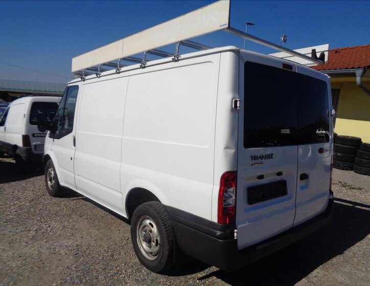 Ford Transit Skříň 2,2 l 74 kw