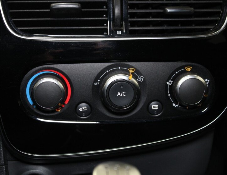 Renault Clio Kombi 898,0 56 kw