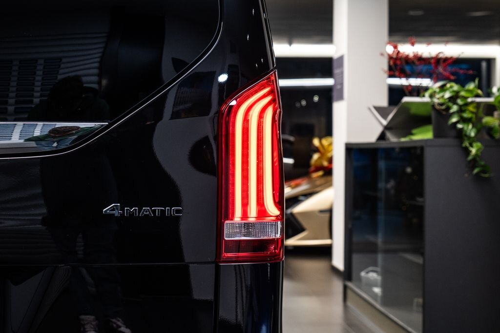 Mercedes-Benz Třídy V VAN-Minibus 2,0 l 174 kw