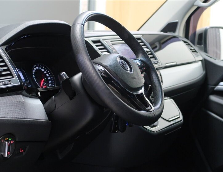 Volkswagen Multivan VAN / Minibus 2,0 l 150 kw