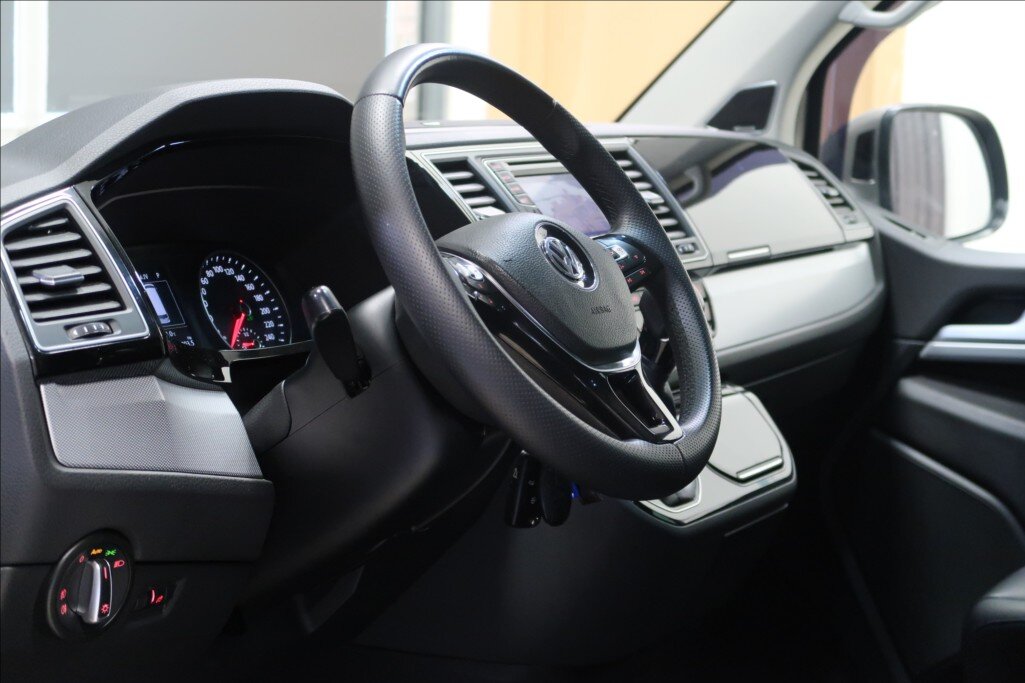 Volkswagen Multivan VAN / Minibus 2,0 l 150 kw