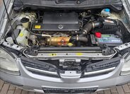 Nissan Almera Tino 45