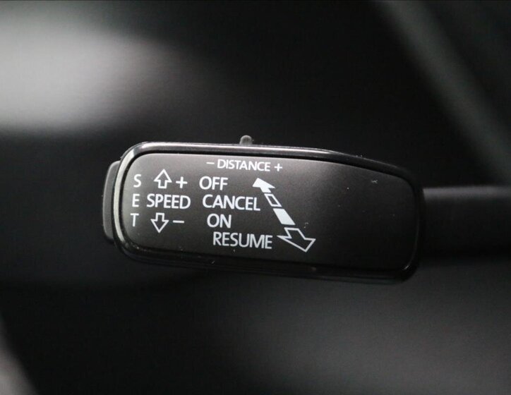 Škoda Karoq Kombi 1,6 l 85 kw