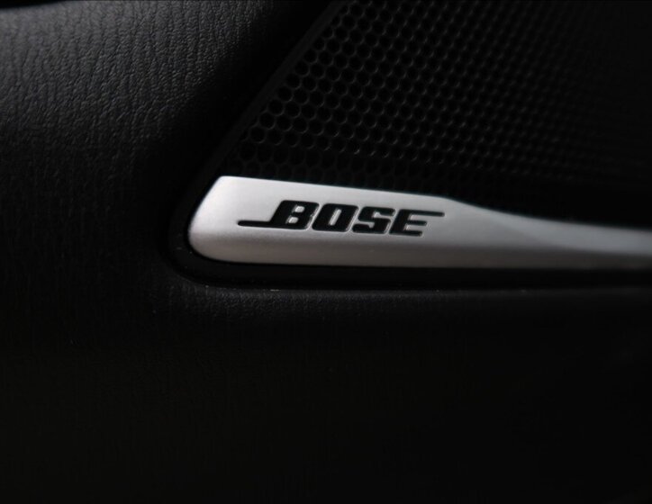 Mazda 6 Sedan / Limuzína 2,5 l 143 kw