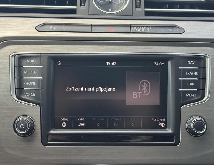 Volkswagen Passat 30