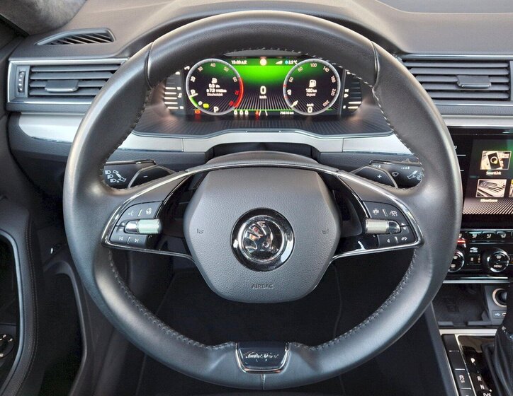 Škoda Superb Sedan 2,0 l 206 kw