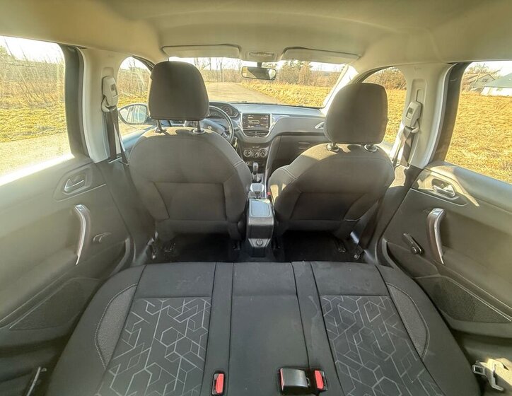 Peugeot 2008 Kombi 1,2 l 60 kw