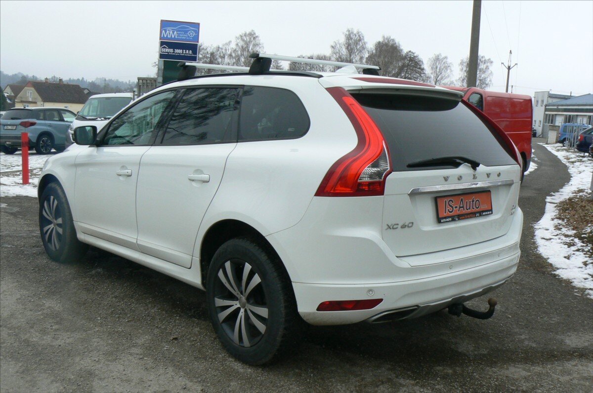 Volvo XC60 SUV 2,4 l 120 kw