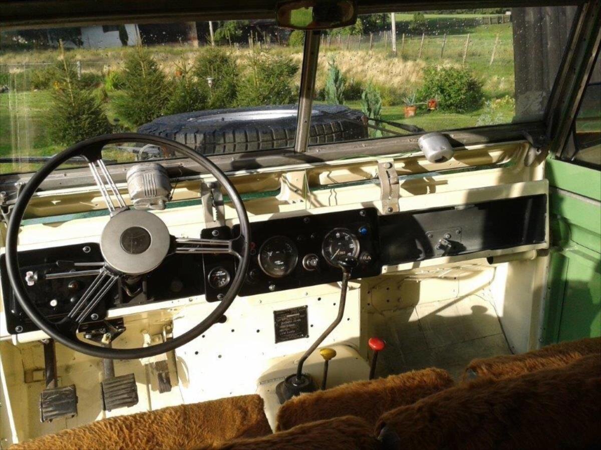 Land Rover Ostatní Ostatní 2,2 l 51 kw