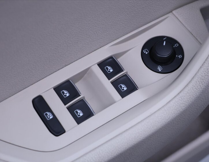 Škoda Superb Liftback 2,0 l 206 kw