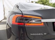 Tesla Model S 41