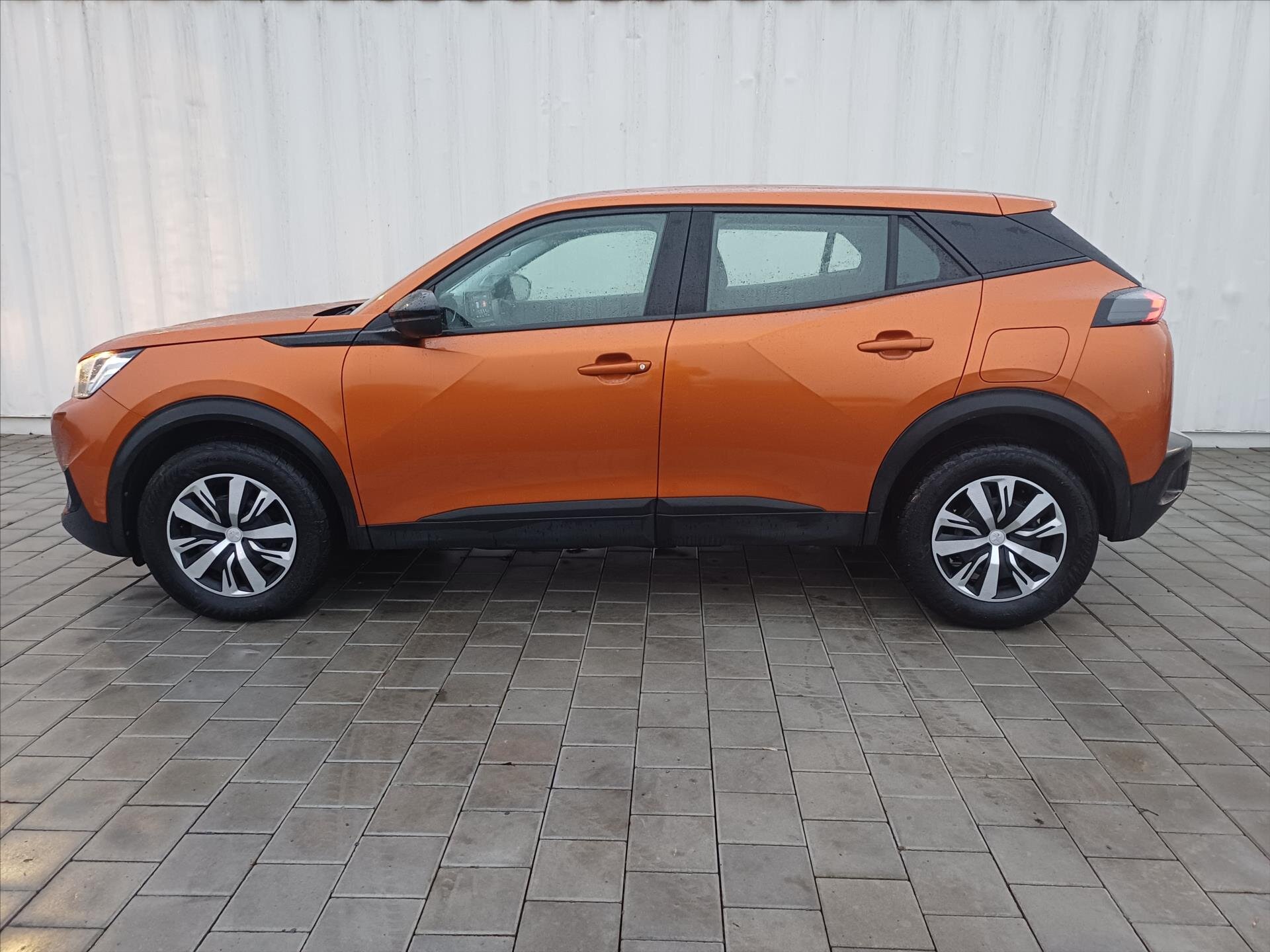 Peugeot 2008 Hatchback 1,5 l 81 kw