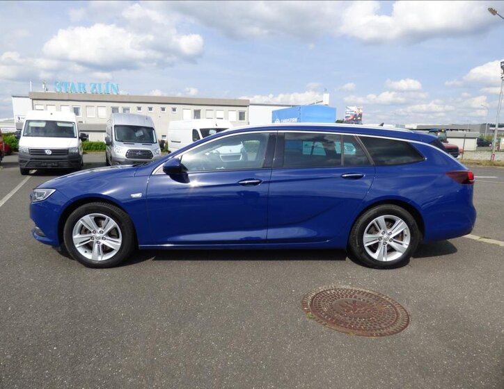 Opel Insignia Kombi 2,0 l 154 kw