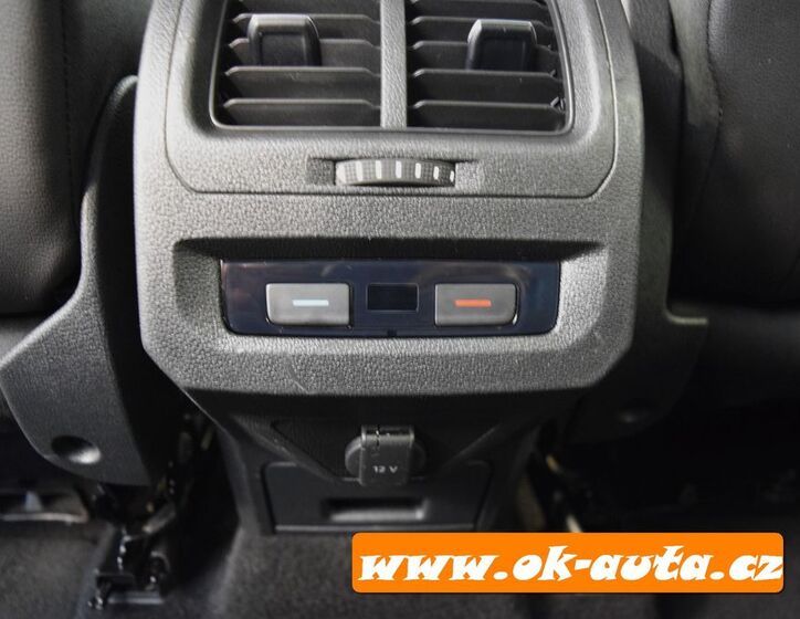 Volkswagen Touran 31