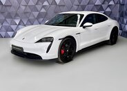 Porsche Taycan Sedan / Limuzína 0,0 320 kw