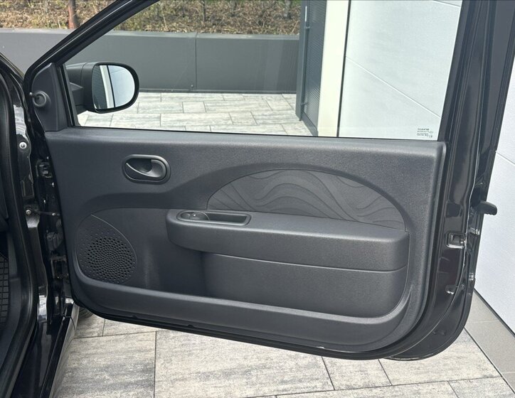 Renault Twingo Hatchback 1,1 l 55 kw