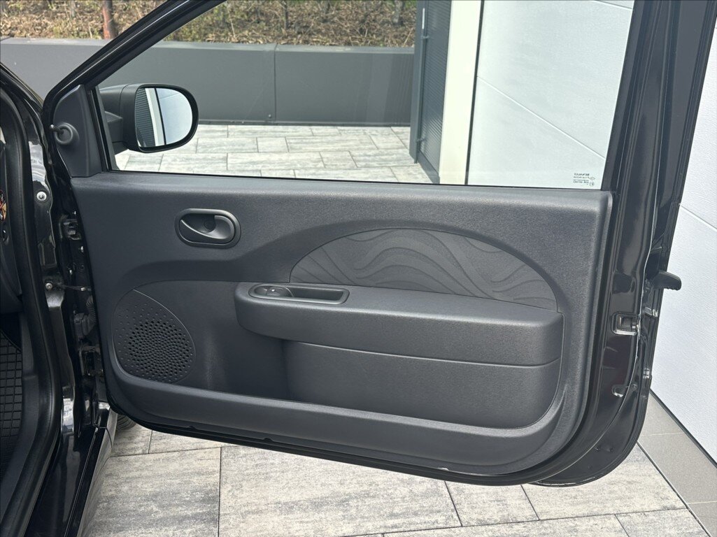 Renault Twingo Hatchback 1,1 l 55 kw