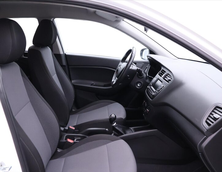 Hyundai i20 Hatchback 1,2 l 55 kw