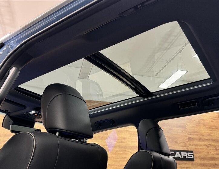 Toyota Land Cruiser SUV 2,8 l 151 kw