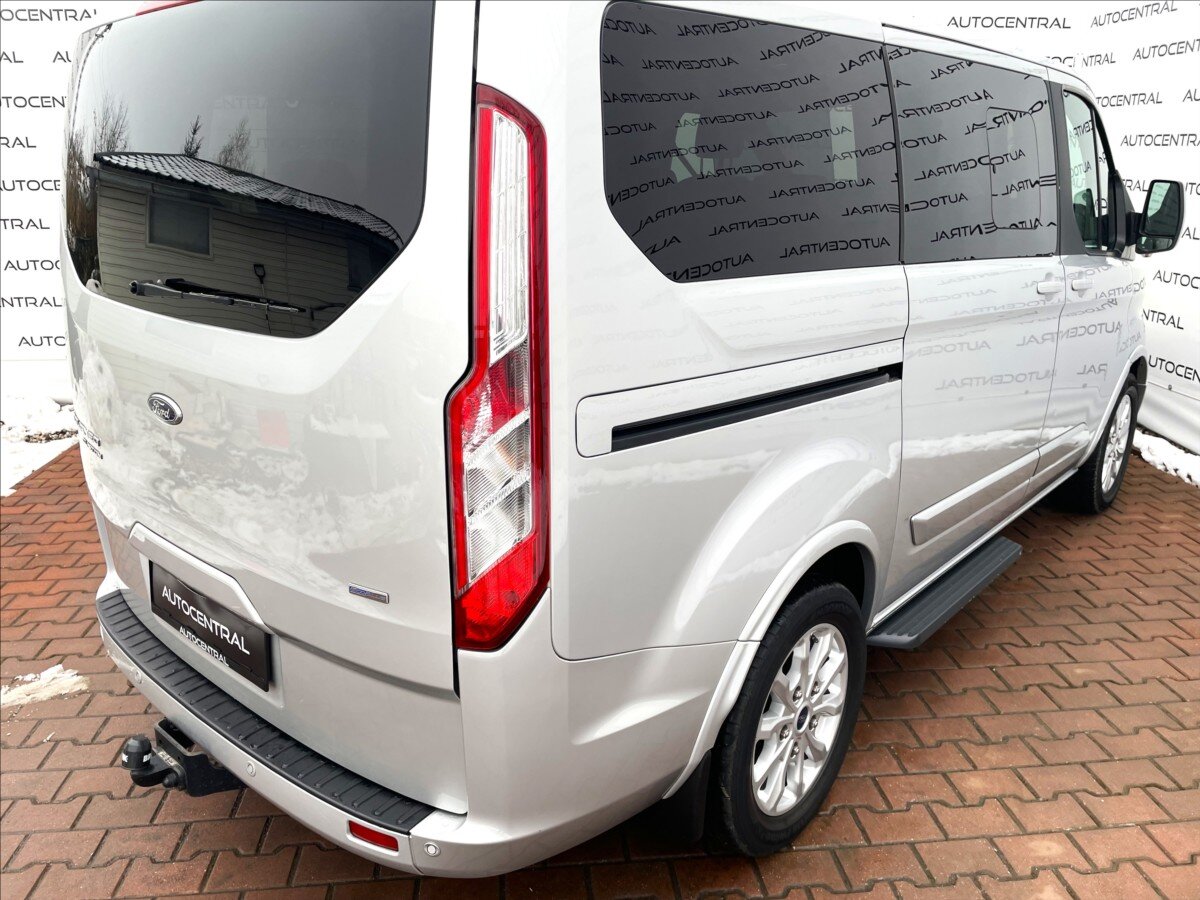Ford Tourneo Custom MPV 2,0 l 96 kw