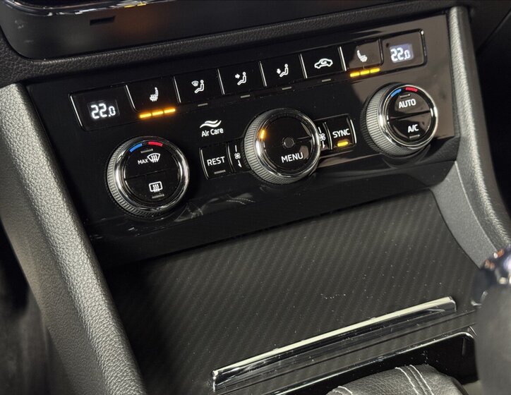 Škoda Superb Kombi 2,0 l 110 kw