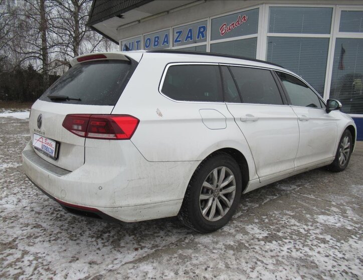 Volkswagen Passat Kombi 2,0 l 110 kw