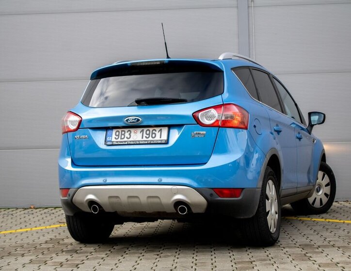 Ford Kuga SUV 2,0 l 100 kw