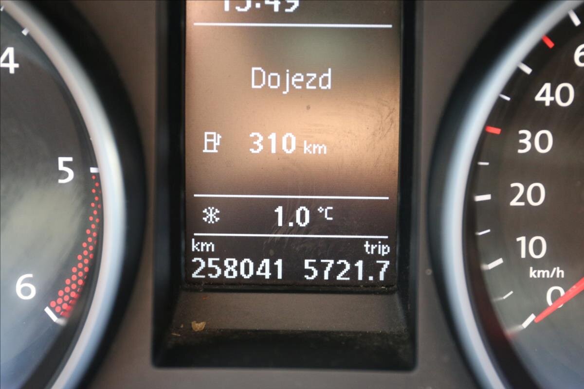 Volkswagen Golf Kombi 1,6 l 77 kw