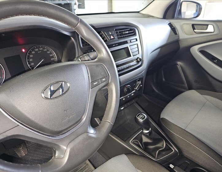 Hyundai i20 Hatchback 1,2 l 55 kw