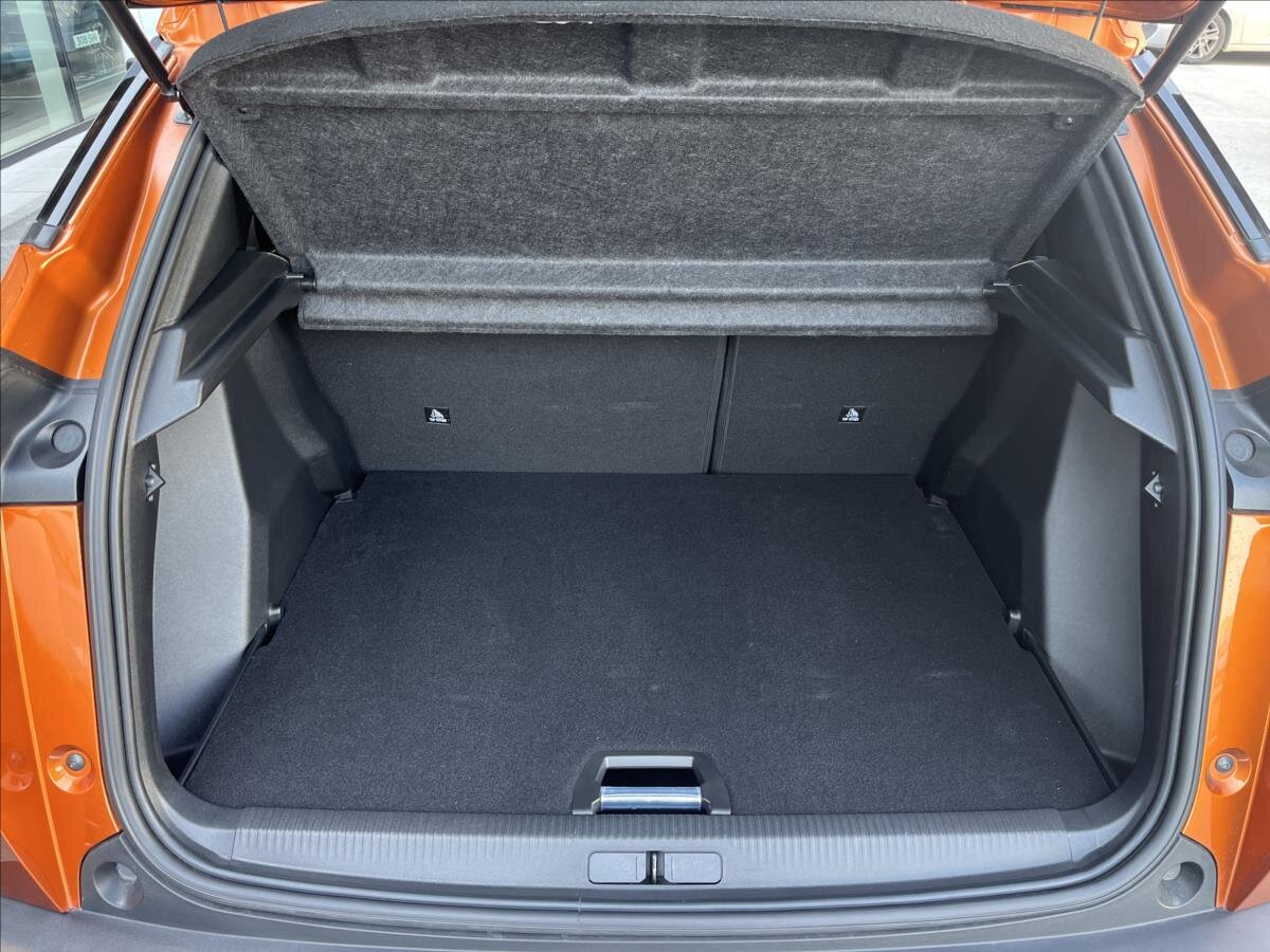 Peugeot 2008 SUV / Terénní 1,2 l 96 kw