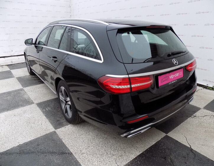 Mercedes-Benz Třídy E 3