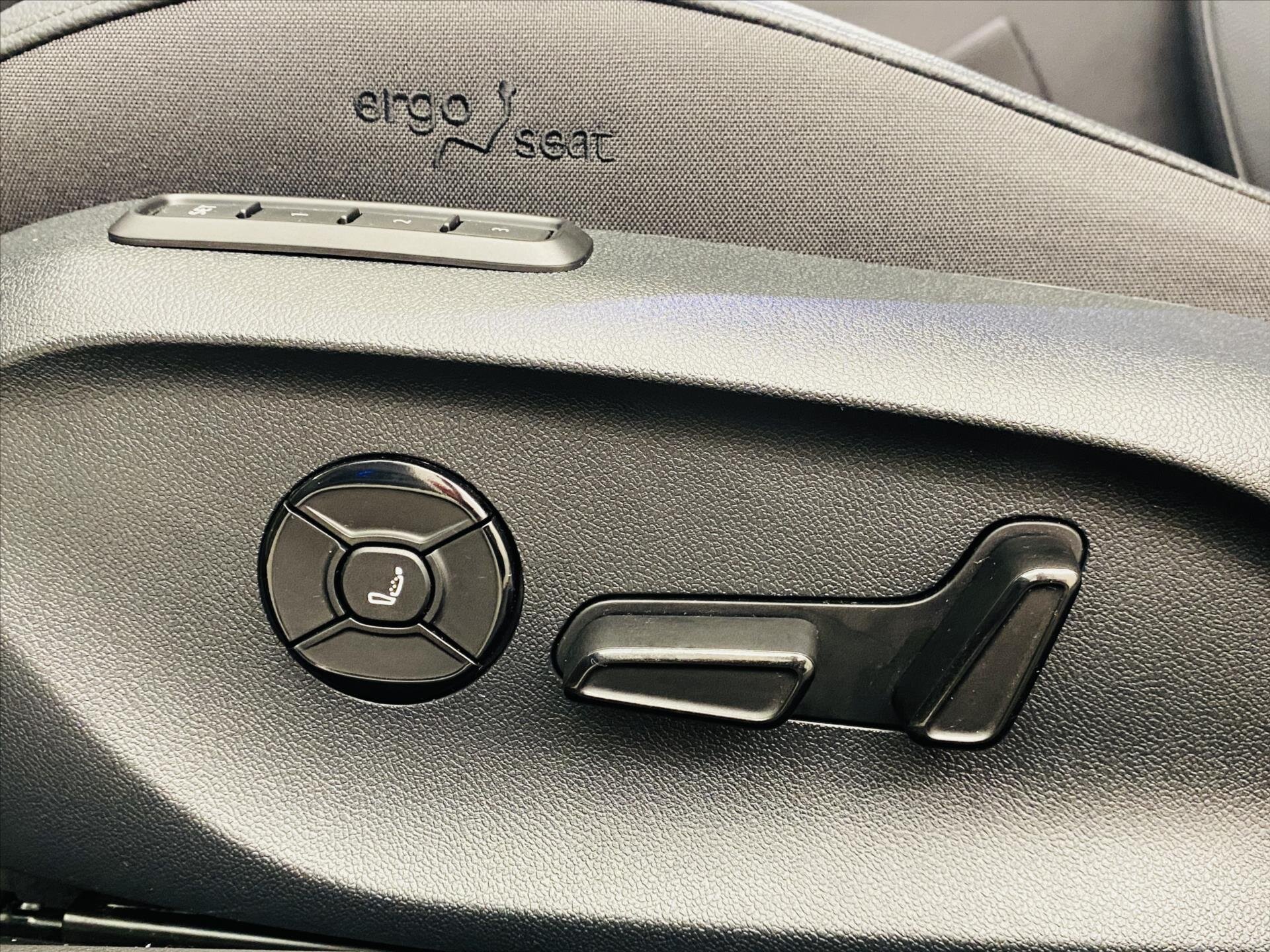 Škoda Superb Kombi 2,0 l 110 kw