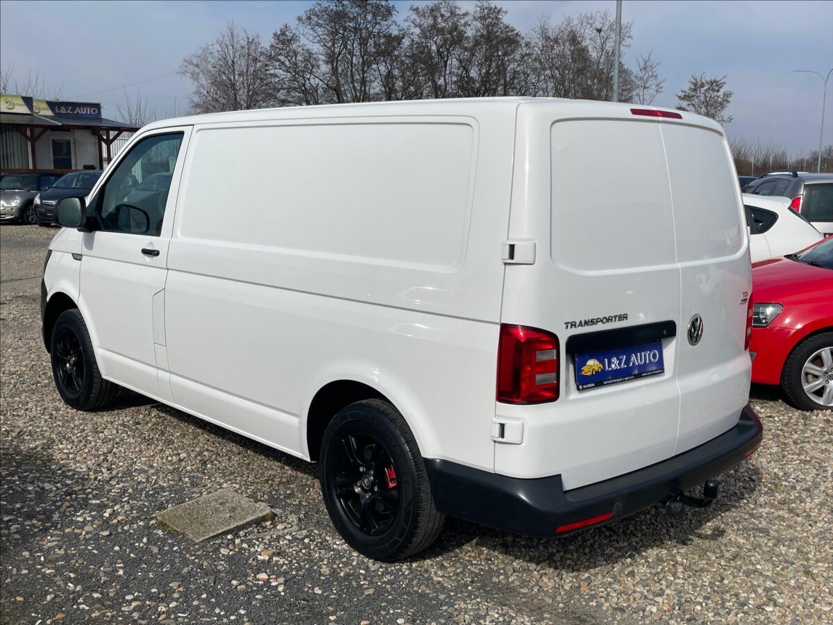 Volkswagen Transporter Skříň 2,0 l 62 kw