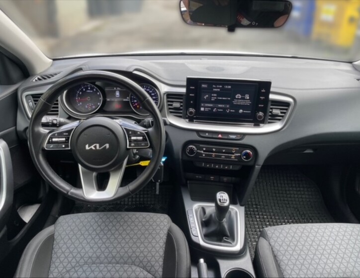 KIA Ceed 9