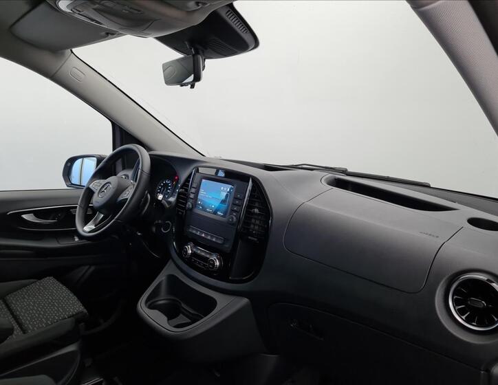 Mercedes-Benz Vito 14