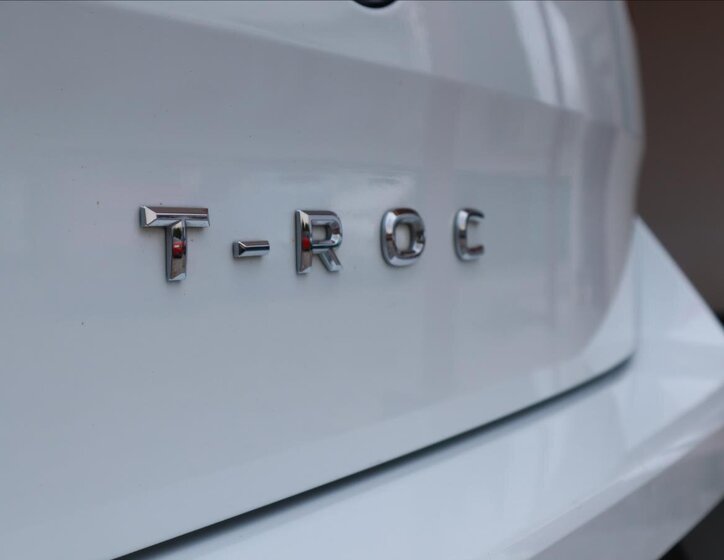 Volkswagen T-Roc CUV 1,5 l 110 kw