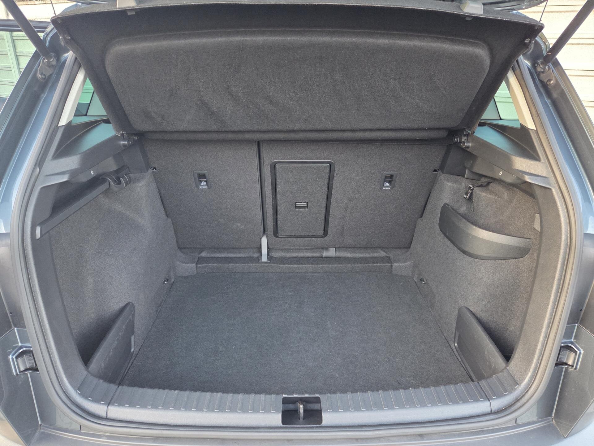 Škoda Karoq SUV 1,5 l 110 kw