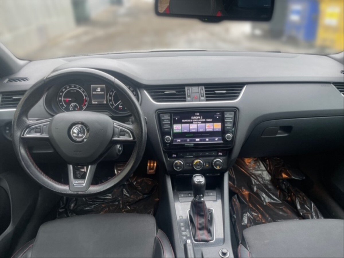 Škoda Octavia Kombi 2,0 l 135 kw
