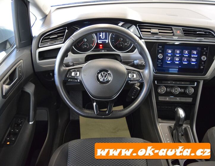 Volkswagen Touran 28