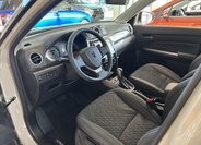 Suzuki Vitara SUV / Terénní 1,4 l 81 kw