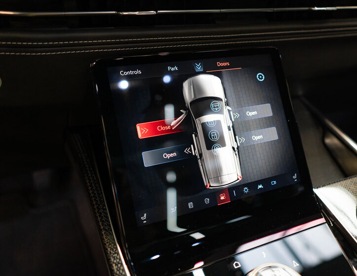 Cadillac Escalade SUV / Terénní 6,2 l 508 kw