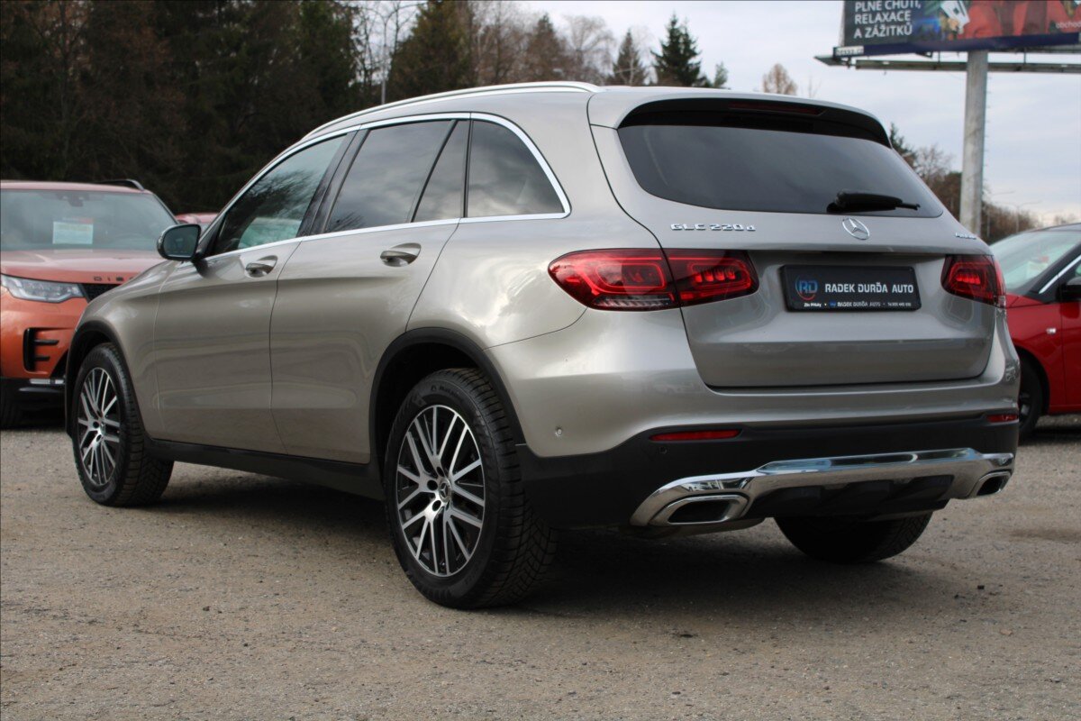 Mercedes-Benz GLC SUV 2,0 l 143 kw
