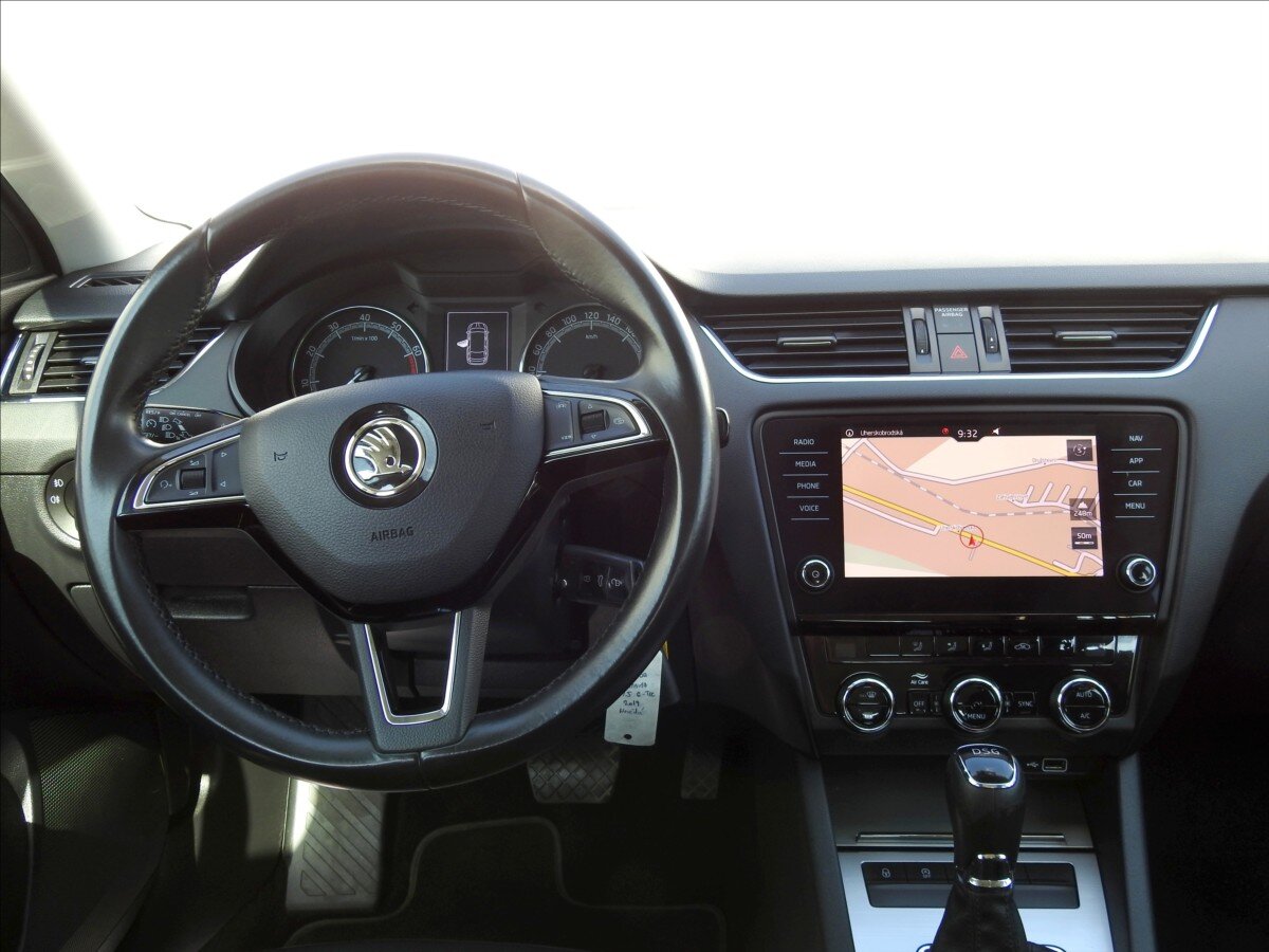 Škoda Octavia Kombi 1,5 l 96 kw